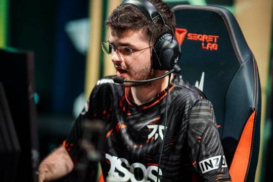 Doinb在MAD比赛中连败，出色防守引发热议！